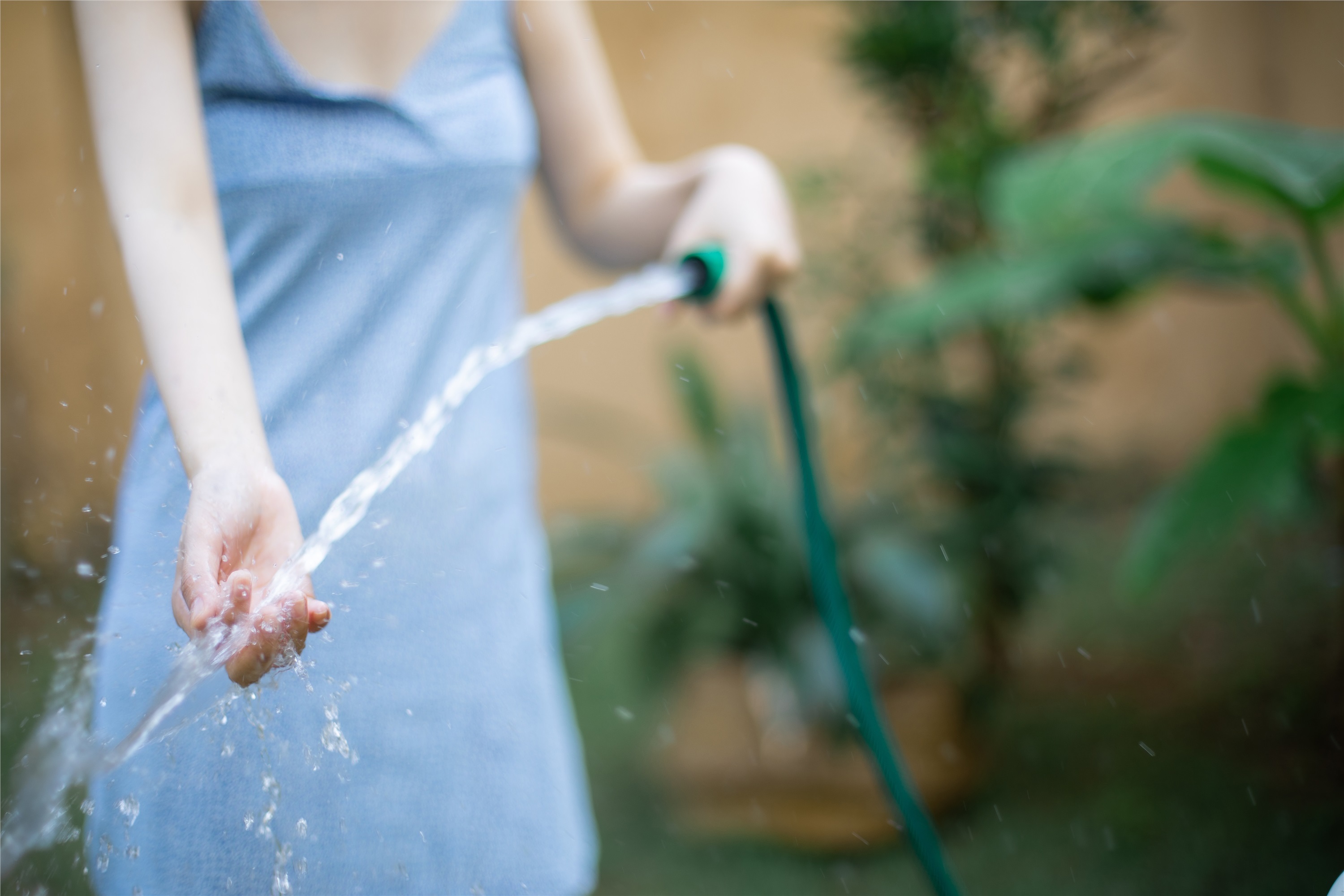 YITUYU艺图语 2021.08.27 玩水 小tom